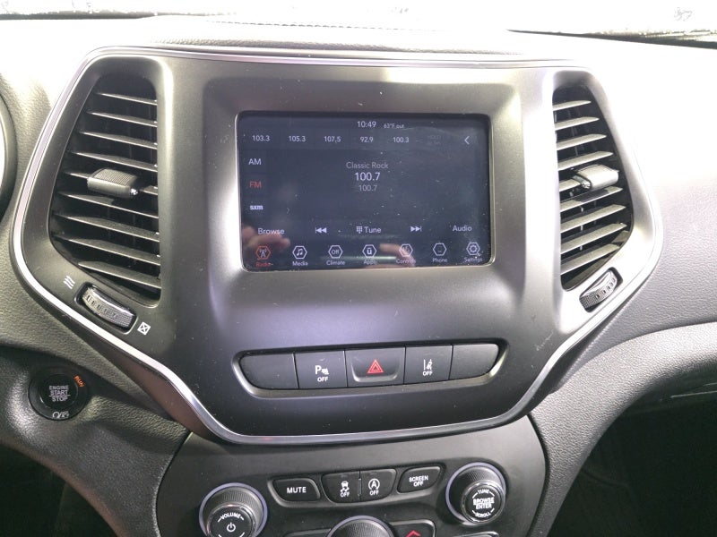 2021 Jeep Cherokee Altitude