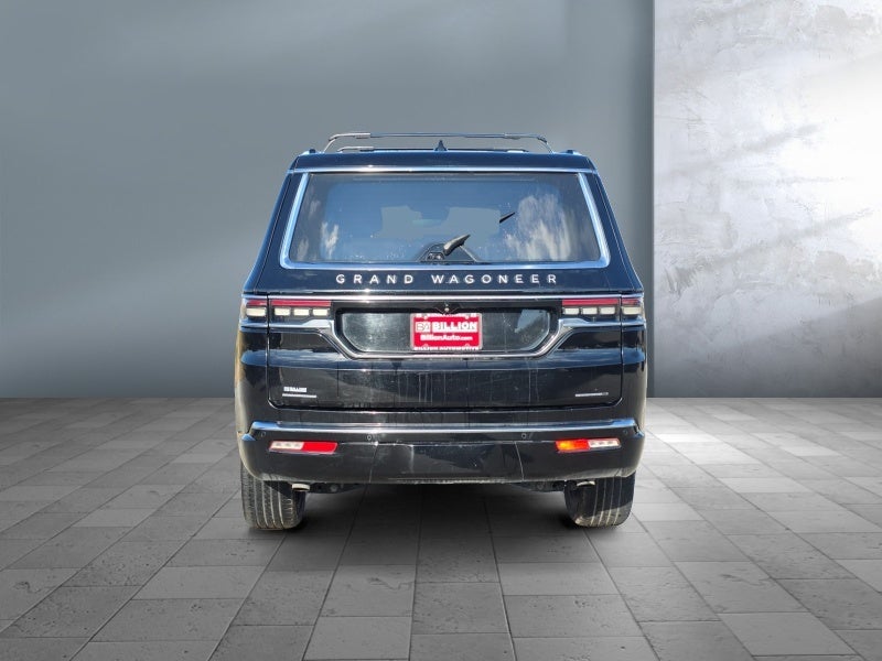 2022 Jeep Grand Wagoneer Series III
