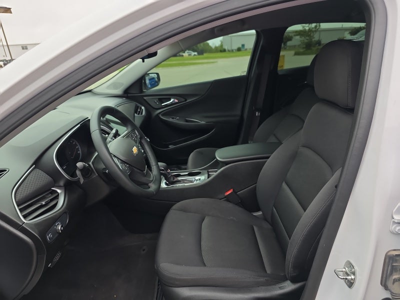 2025 Chevrolet Malibu RS