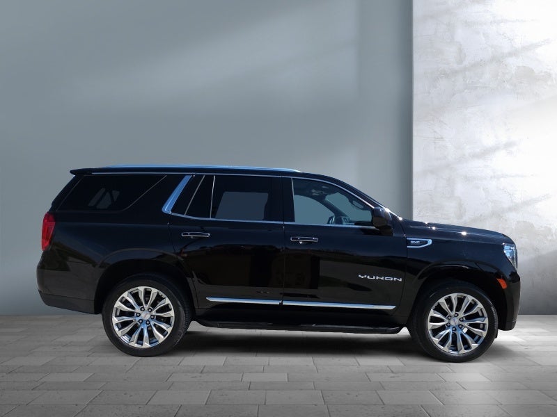 2021 GMC Yukon SLT