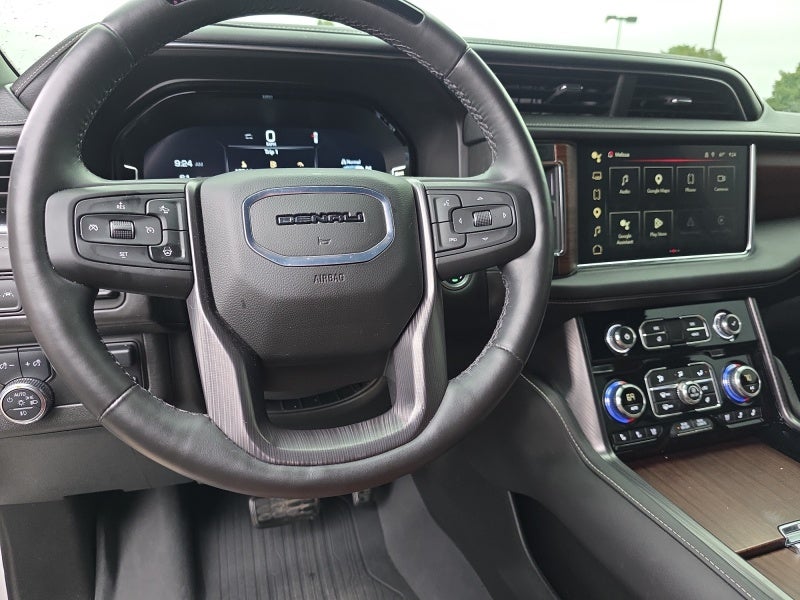 2024 GMC Yukon Denali Ultimate