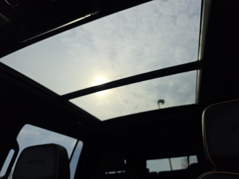 2023 GMC Yukon XL AT4