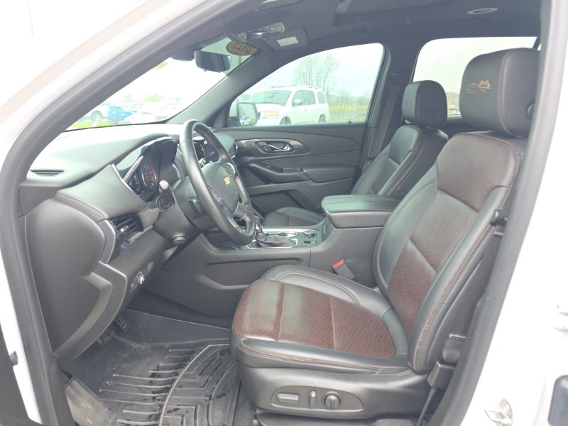 2023 Chevrolet Traverse High Country