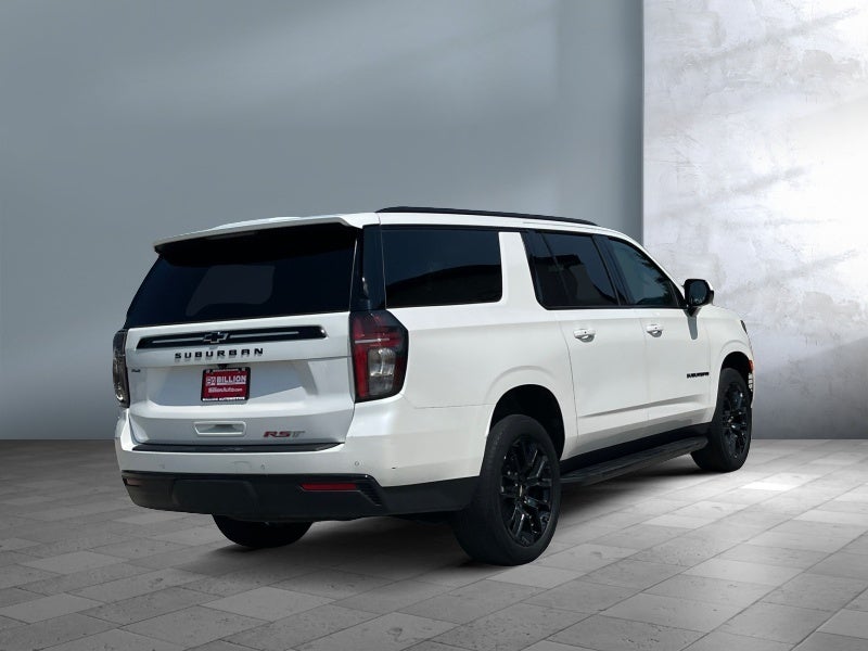2023 Chevrolet Suburban RST