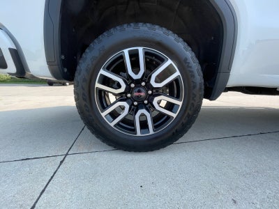 2022 GMC Sierra 1500 AT4