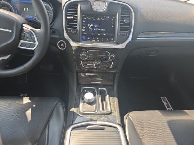 2023 Chrysler 300 Touring L
