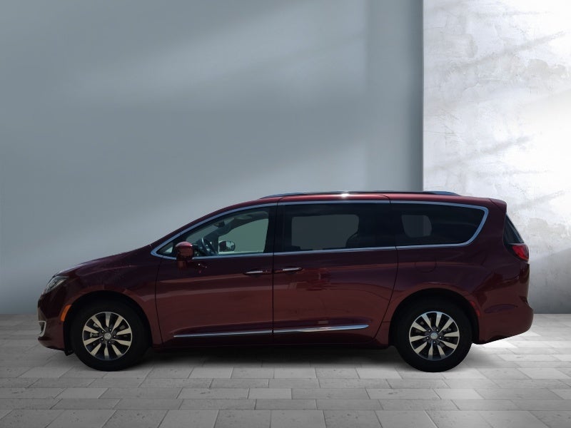 2020 Chrysler Pacifica Touring L Plus
