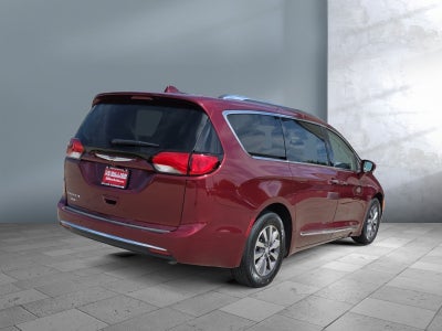 2020 Chrysler Pacifica Touring L Plus