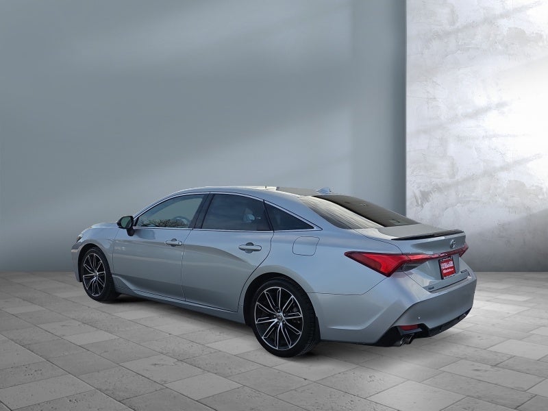 2022 Toyota Avalon Touring