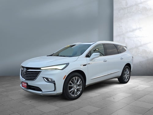 2022 Buick Enclave Essence