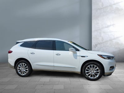 2021 Buick Enclave Essence