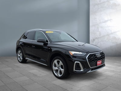 2022 Audi Q5 S line Premium Plus