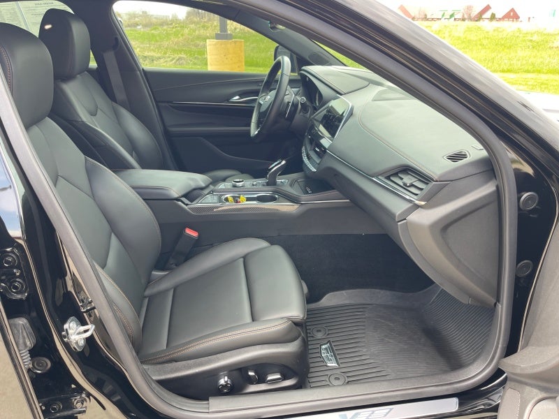 2024 Cadillac CT4-V 4dr Sdn