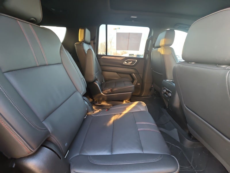 2022 Chevrolet Suburban RST