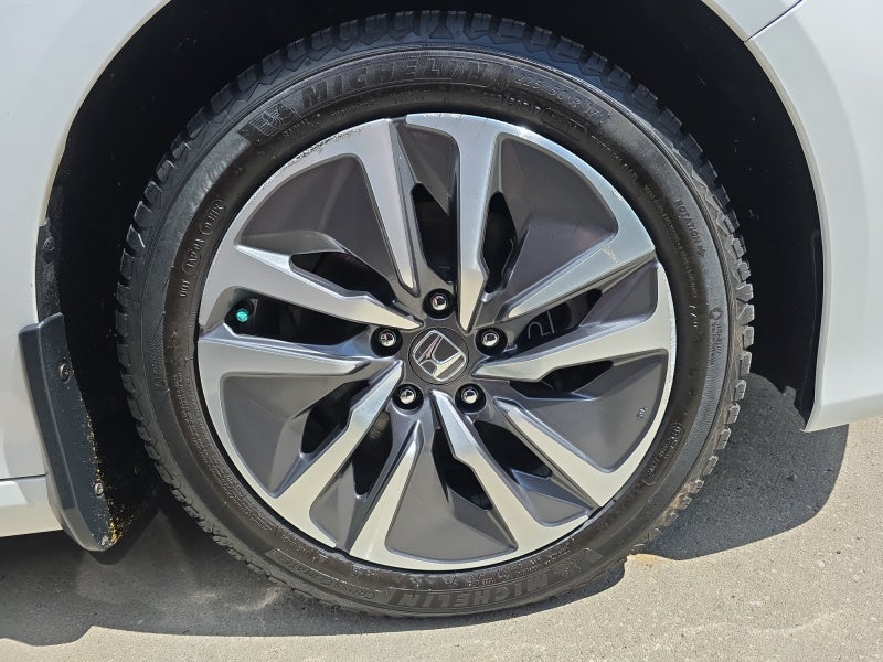 2018 Honda Accord Hybrid Touring