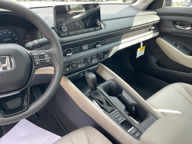 2025 Honda Accord Sedan SE