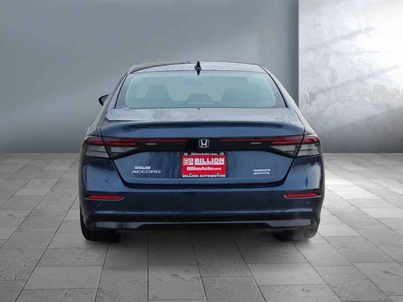 2025 Honda Accord Hybrid Touring