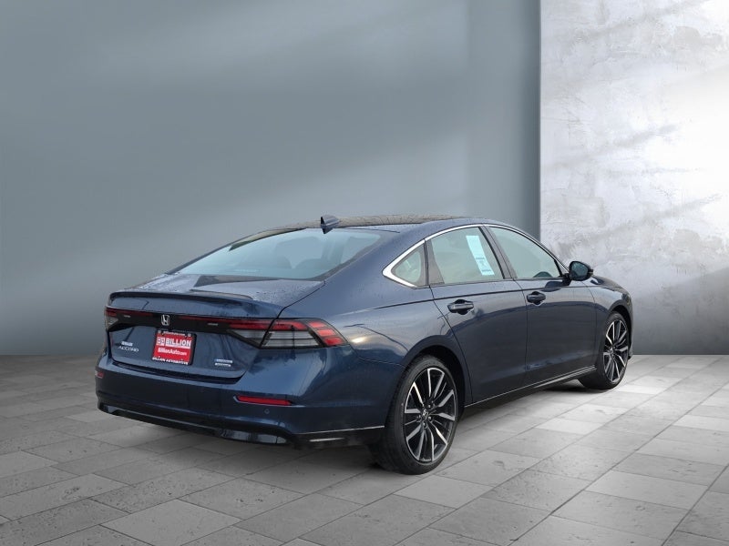 2025 Honda Accord Hybrid Touring