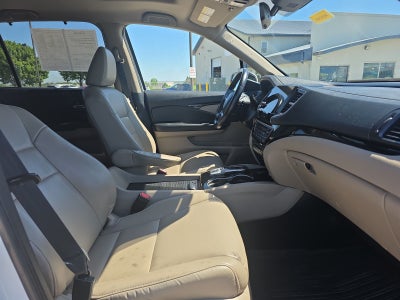 2021 Honda Pilot Touring 8-Passenger