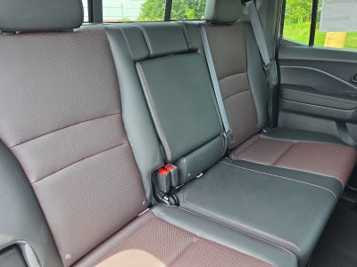 2026 Honda Ridgeline Black Edition Two-Tone