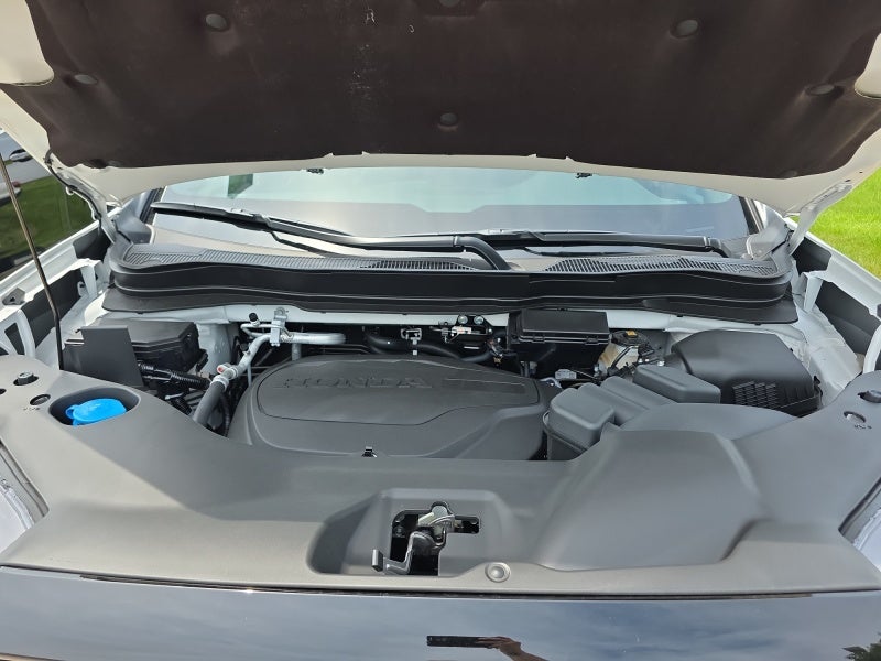2026 Honda Ridgeline Black Edition Two-Tone