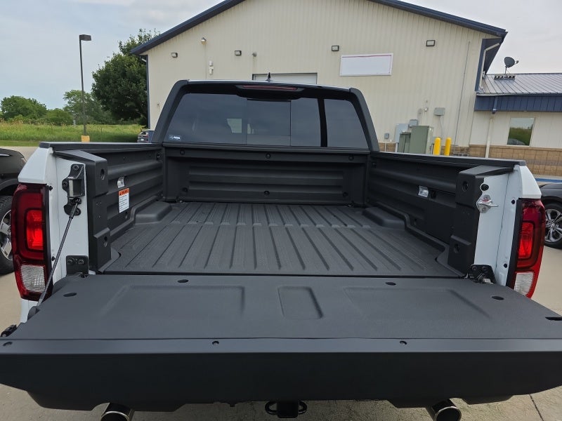 2026 Honda Ridgeline Black Edition Two-Tone