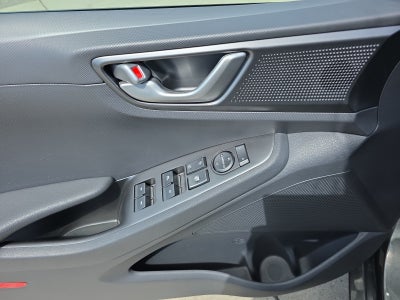 2022 Hyundai Ioniq Hybrid SE