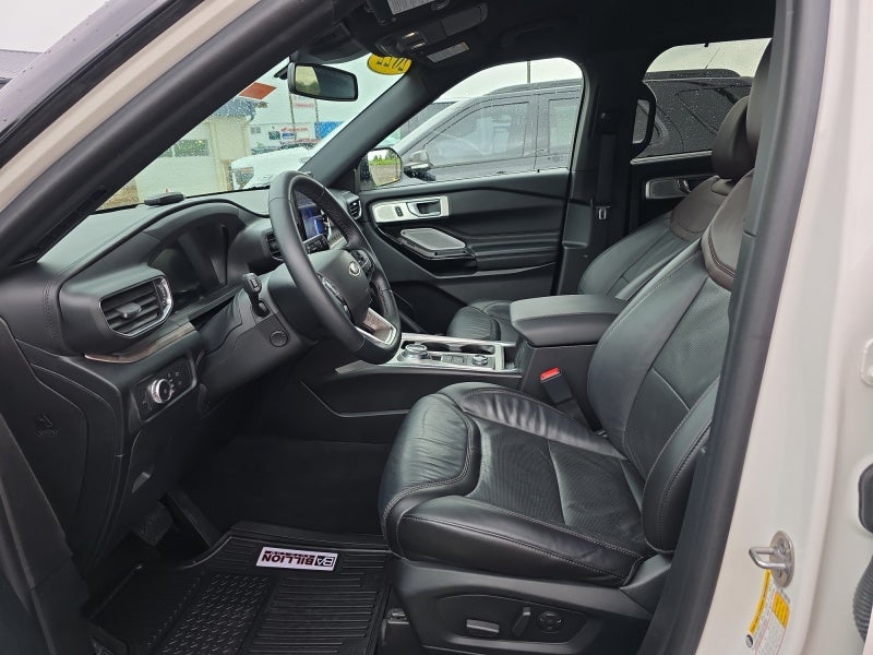 2022 Ford Explorer Platinum