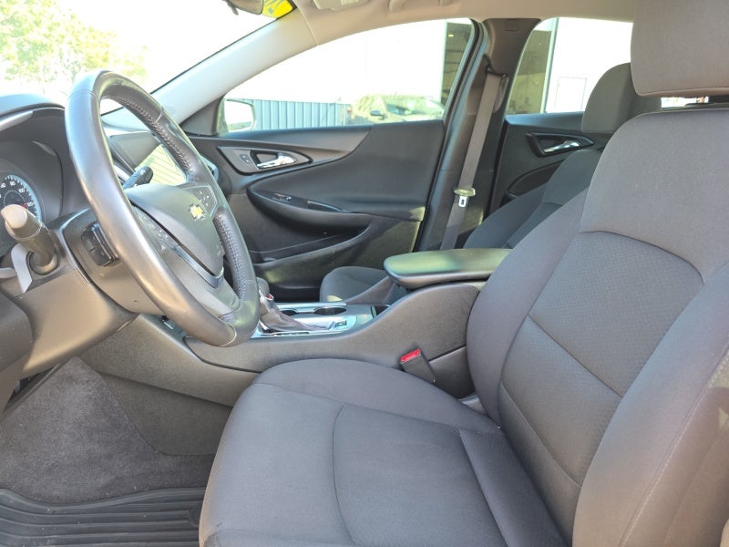 2022 Chevrolet Malibu RS