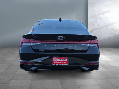 2022 Hyundai Elantra Limited