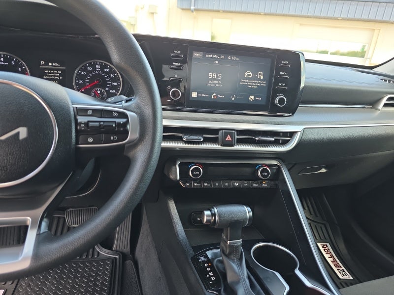 2022 Kia K5 LXS
