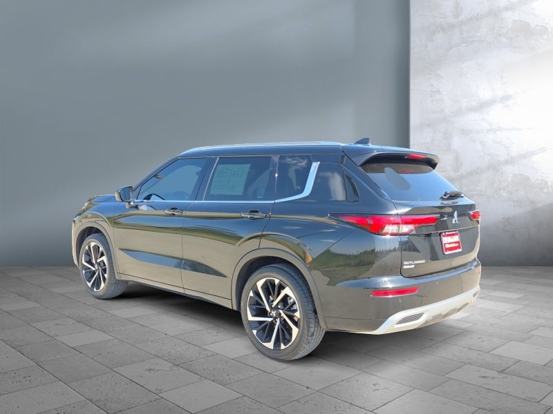 2022 Mitsubishi Outlander SEL