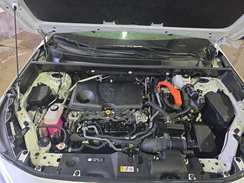 2022 Toyota RAV4 Hybrid XLE Premium