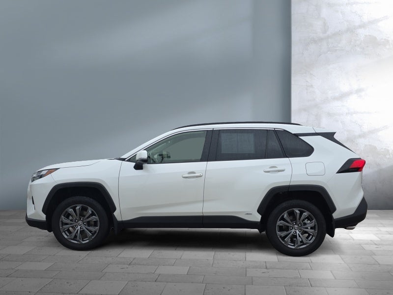 2022 Toyota RAV4 Hybrid XLE Premium