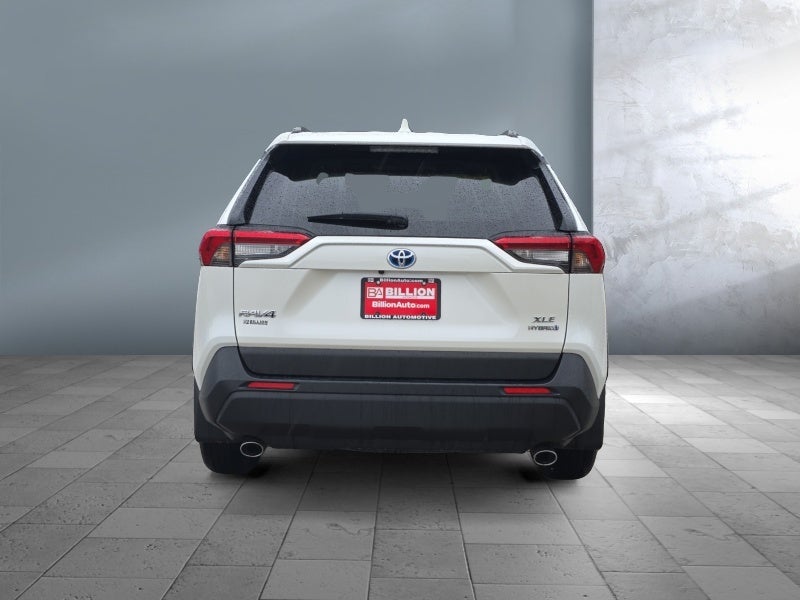 2022 Toyota RAV4 Hybrid XLE Premium