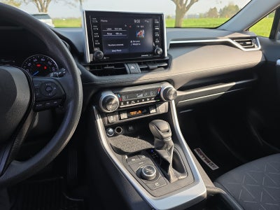 2019 Toyota RAV4 Hybrid XLE