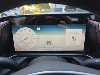 2024 Genesis G90 e-SC