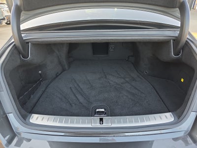 2024 Genesis G90 e-SC
