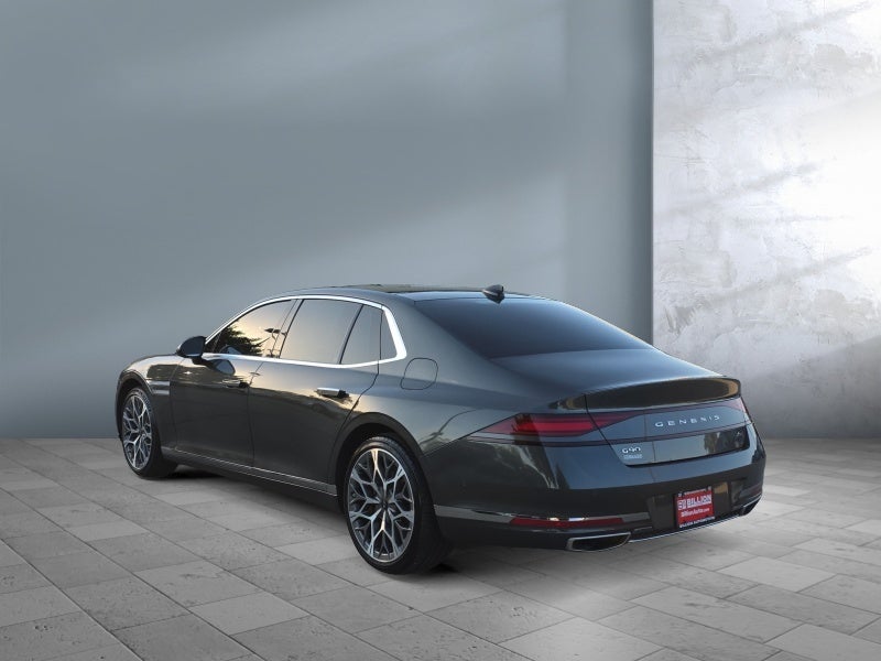 2024 Genesis G90 e-SC