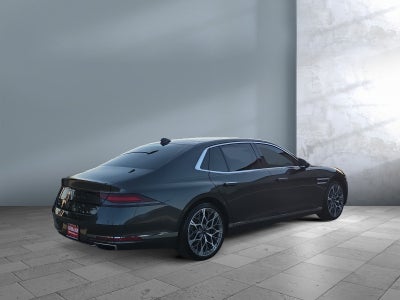 2024 Genesis G90 e-SC