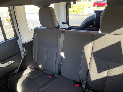 2018 Jeep Wrangler JK Sahara