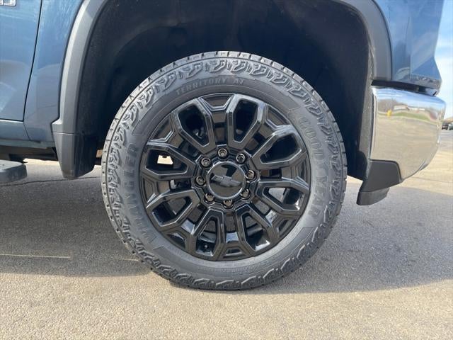 2025 Chevrolet Silverado HD LT