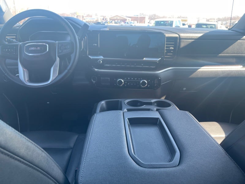 2025 Chevrolet Silverado LT