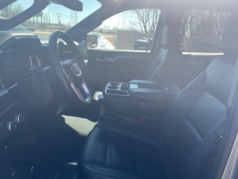 2025 Chevrolet Silverado LT