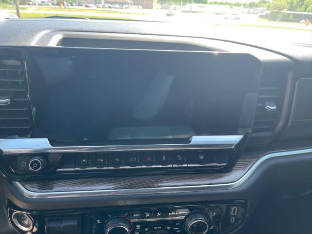 2025 Chevrolet Silverado RST