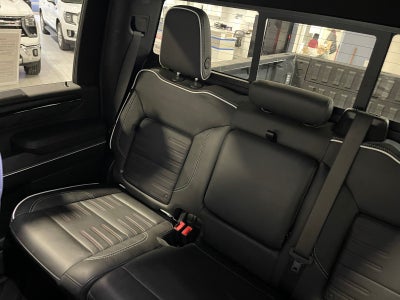 2025 GMC Sierra HD AT4X