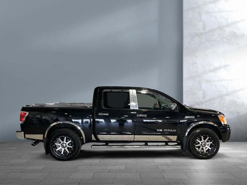 2012 Nissan Titan SL