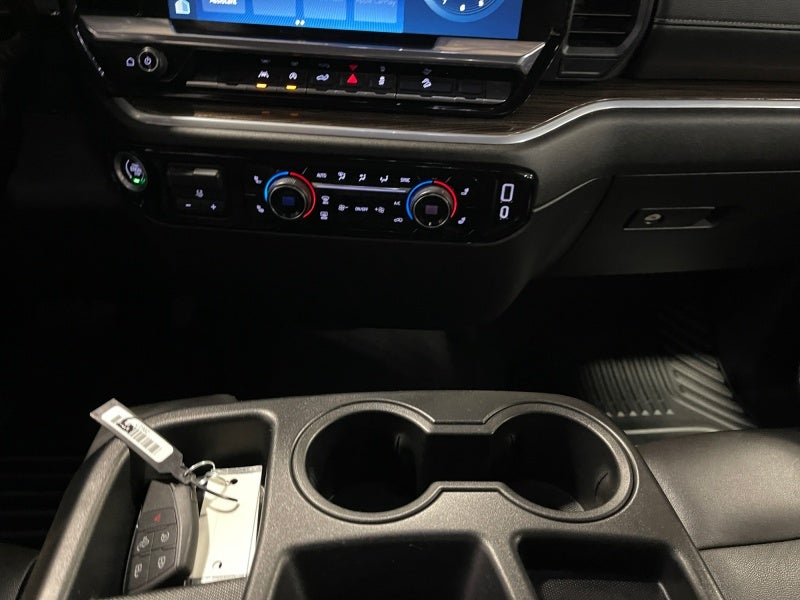 2022 Chevrolet Silverado LT