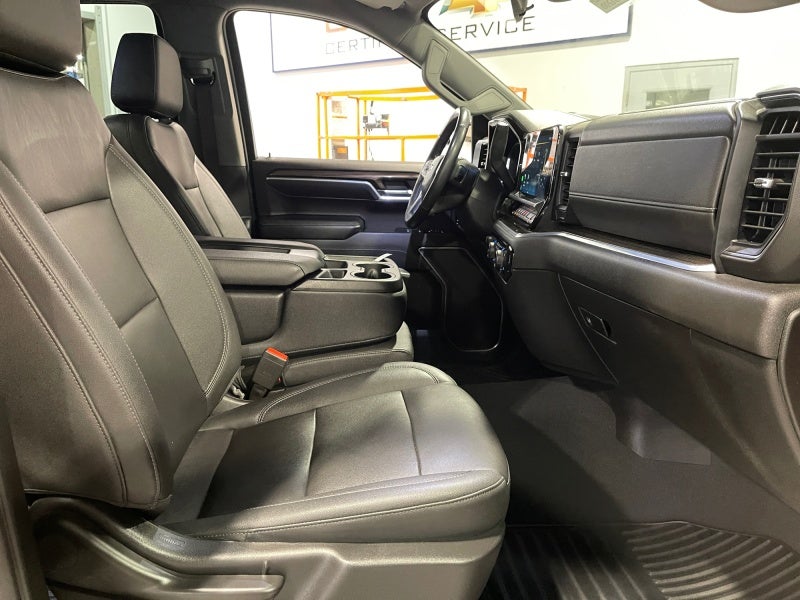 2022 Chevrolet Silverado LT