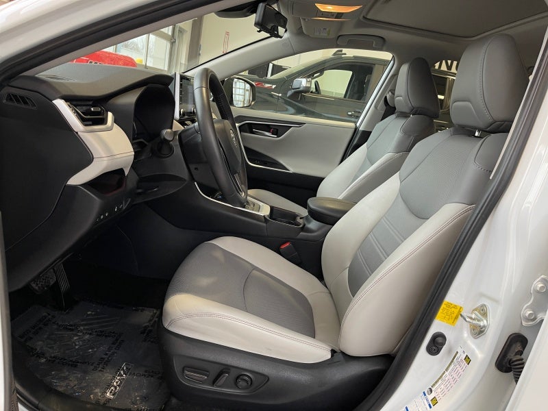 2019 Toyota RAV4 Hybrid Limited